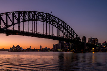 Fototapeta na wymiar Sydney Harbour at dawn