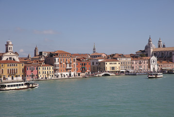 Fototapeta na wymiar View from Venice car ferry on Canale della Guidecca 4198