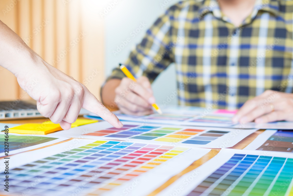 Aufkleber professional creative architect graphic desiner occupation choosing the color pantone palette sample