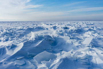 Fototapeta na wymiar ice landscape in winter