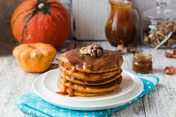 Spicy pumpkin pancakes with salted caramel topping