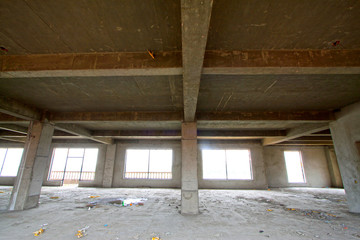Fototapeta na wymiar unfinished concrete cast-in-situ hall