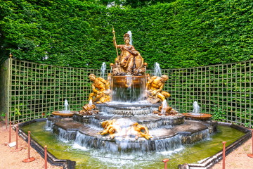 Fountain of Triumphant France (Le Bosquet de l'Arc de Triomphe) in Versailles gardens, Paris, France