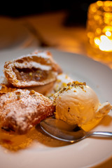 dessert iceream adessert iceream and apple piend apple pie