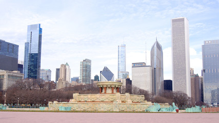 CHICAGO, ILLINOIS, UNITED STATES - DEC 12th, 2015: Buckingham fountain at Grant Park and Chicago...