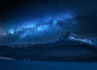 Papier Peint photo Lavable Nuit Milky way over volcanic mountain over fjord at night, Iceland