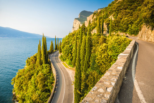 Scenic SS45 road on the west side of Garda Lake. Brescia district, Lombardia, Italy