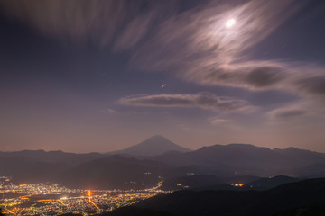 Fototapeta na wymiar Mt. Fuji and Kofu city at night time
