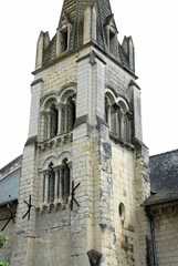 Fototapeta na wymiar Ville de Chinon, clocher de l'église Saint-Maurice, département d'Indre et Loire, France