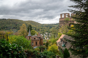 Obraz premium 303 Stufen zur Burg mit Blick zurück
