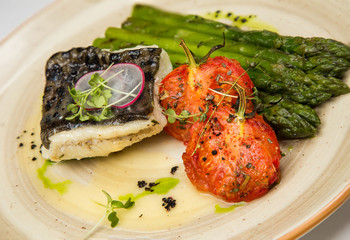 sea fish with asparagus