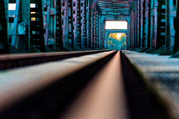 Alte Ostfriesenbr&uuml;cke bei Leer im Sonnenuntergang