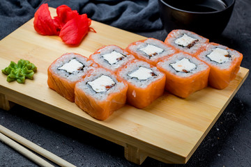 Philadelphia roll with salmon