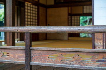 欄干と和室