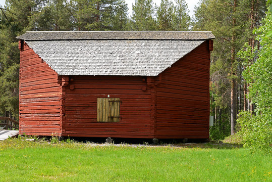 außergewöhnliches altes Blockhaus in Jokkmokk 