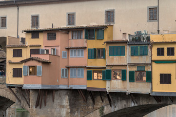 Fototapeta na wymiar FLORENCE, ITALY - OCTOBER 28, 2018: Beautiful view of the Ponte Vecchio bridge across the Arno River