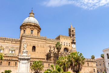 Fototapeta na wymiar Palermo Cathedral in Sicily, southern Italy