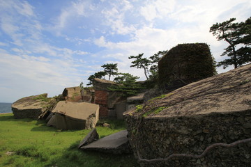 崩壊した歴史的建物