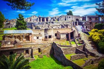 Panoramic view of ancient city of Pompeii with houses and streets. Pompei is ancient Roman city died from eruption of Mount Vesuvius in 1st century, Naples, Italy. - obrazy, fototapety, plakaty