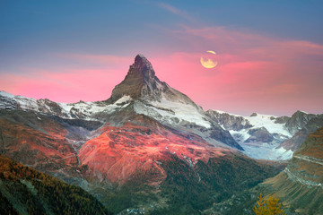 Matterhorn-hellingen in de herfst
