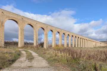 Fototapeta premium Noain aqueduct (near Pamplona), Navarre, Spain