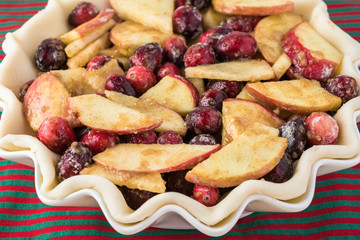 Cranberry and apple filling for holiday pie.