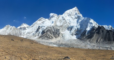  Mount Everest and Khumbu Glacier from Kala Patthar