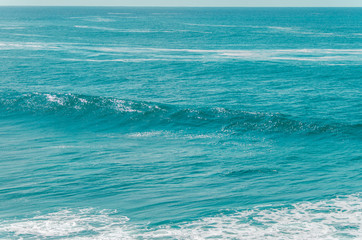 Obraz premium water of ocean with wave and foam