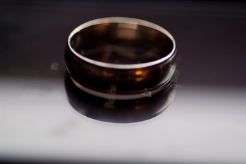 Man's wedding band