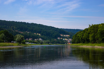 Fototapeta na wymiar Stunning landscape along river Elbe in Saxony, Germany