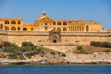 Fort Manoel