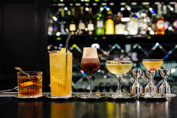 five kinds of classic cocktails, Pina colada, old fashion