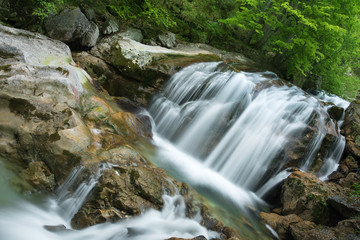 Fototapeta na wymiar Wasserfall im Allgäu, Bayern