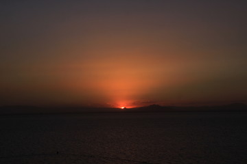 Atardece en la Manga la mar Menor, Murcia, España