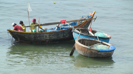 Fototapeta na wymiar Vietnam. The special fishermen boats 