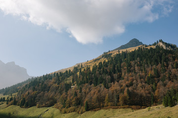 Naklejka premium Herbst in den Bergen