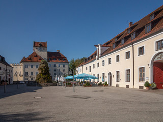Fototapeta na wymiar Schloss Seefeld am Pilsensee, Bayern