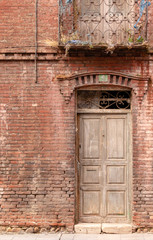 Fototapeta na wymiar Ancient door