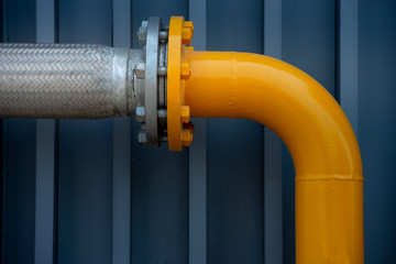 Outdoor natural gas connecting pipe flange