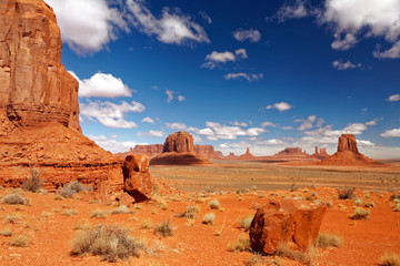 Fototapeta na wymiar Monument Valley depuis North Window, Arizona / Utah / Navajo, USA 