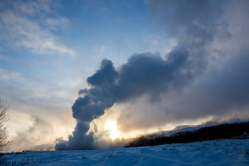 Fototapeta na wymiar Geysir - Island im Winter