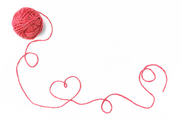 Red thread, heart and tangle on white background - obrazy, fototapety, plakaty