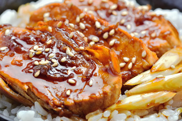 照り焼きチキン丼