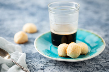 Coconut cookies