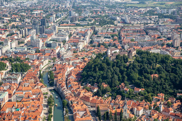 Obraz premium Aerial view of Ljubljana old town and Ljubljanica River, Capital city of Slovenia