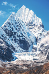 Mountain peak Everest. Highest mountain in the world. National Park, Nepal. - obrazy, fototapety, plakaty
