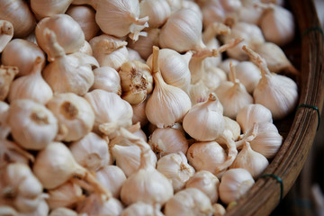 Heap of garlic 