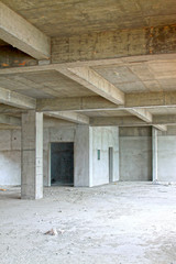 Fototapeta na wymiar unfinished concrete cast-in-situ hall