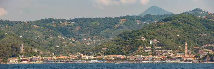 Obraz premium Panoramic view of the seaside town of Moneglia on the Ligurian coast in Italy, as seen from the sea