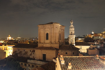 Panorama nocturno de Roma